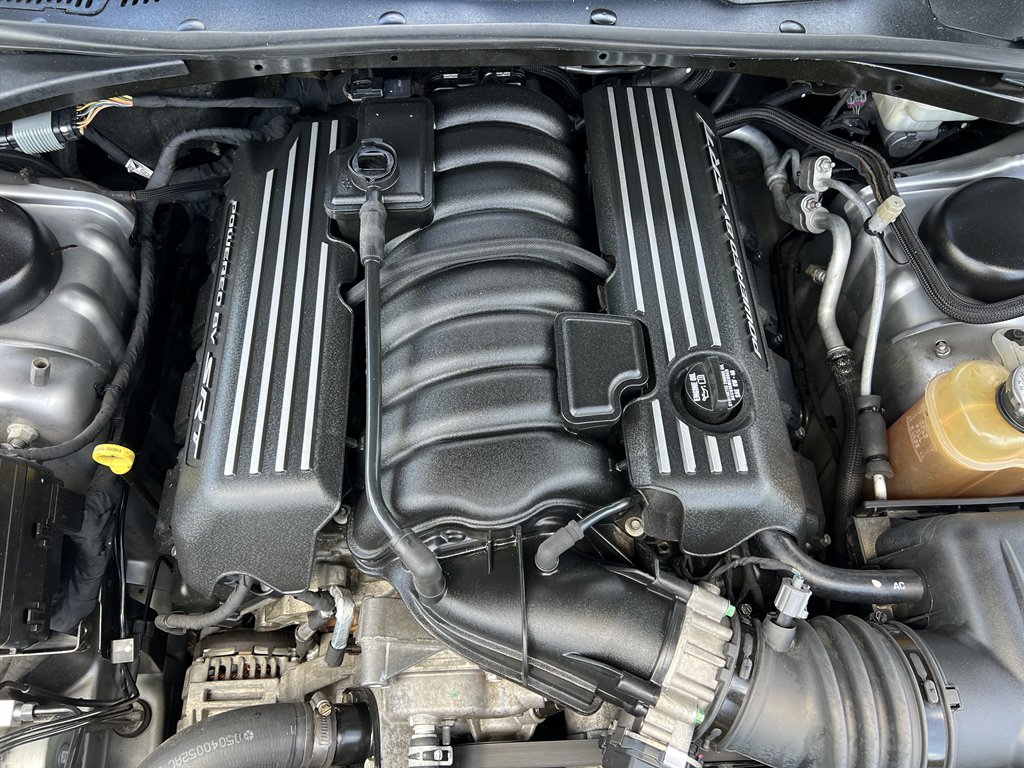 2015 Dodge Challenger Scat Pack photo