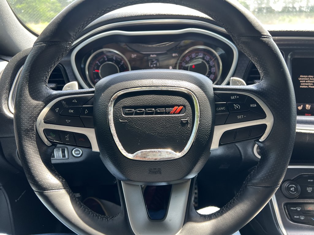 2015 Dodge Challenger Scat Pack photo