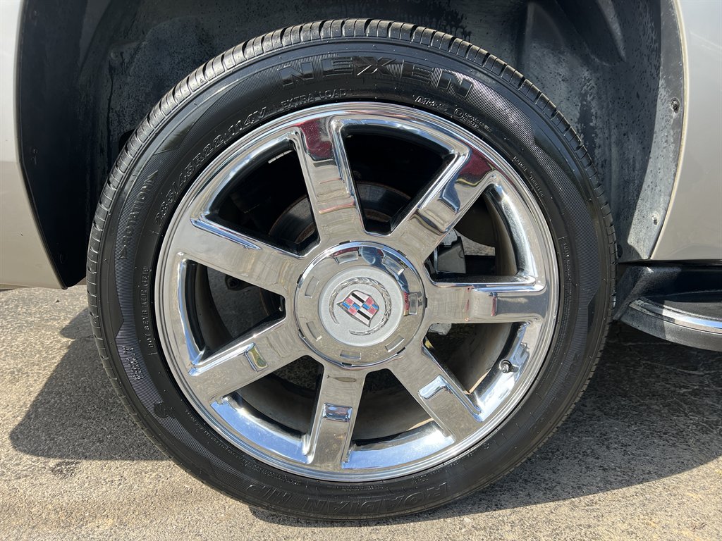 2008 Cadillac Escalade ESV photo