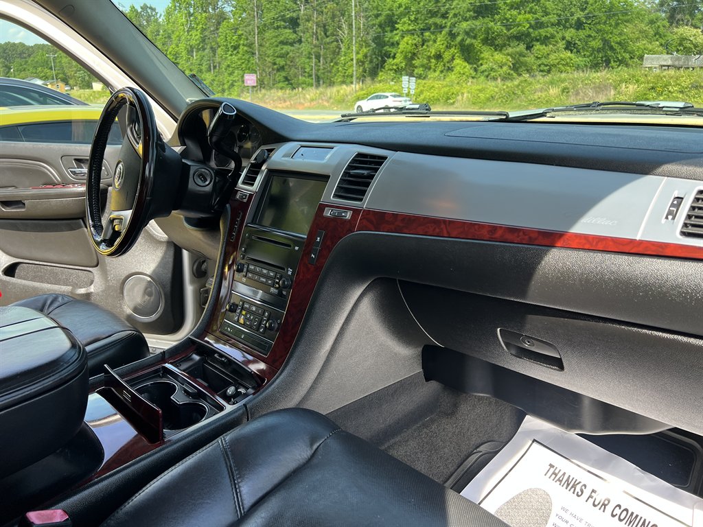 2008 Cadillac Escalade ESV photo