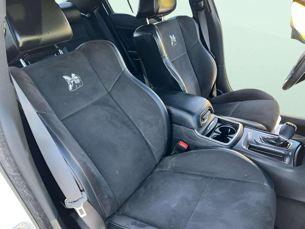 2017 Dodge Charger - $26,995