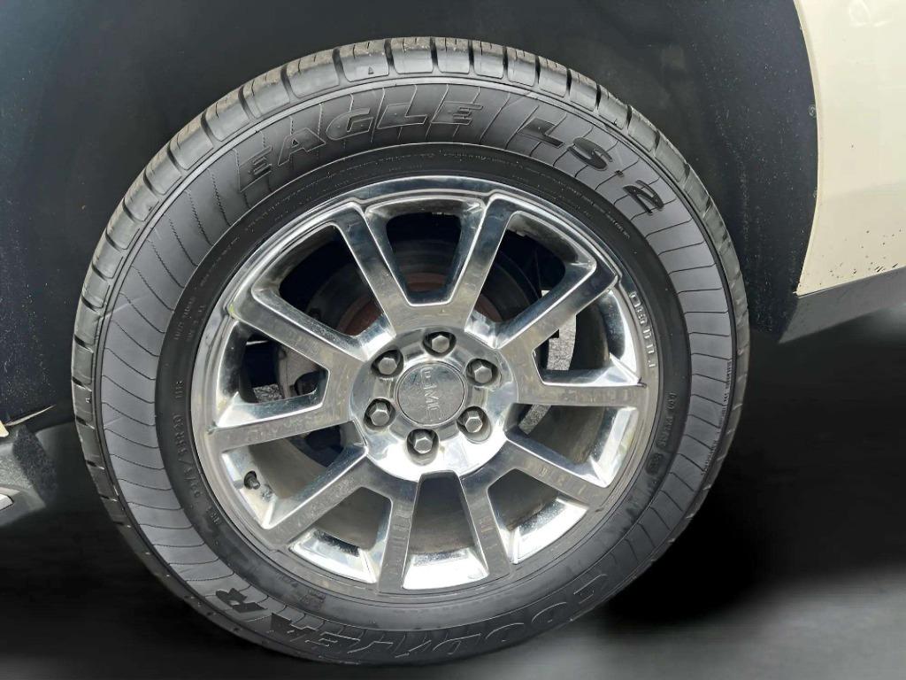 2015 GMC Yukon - $24,995