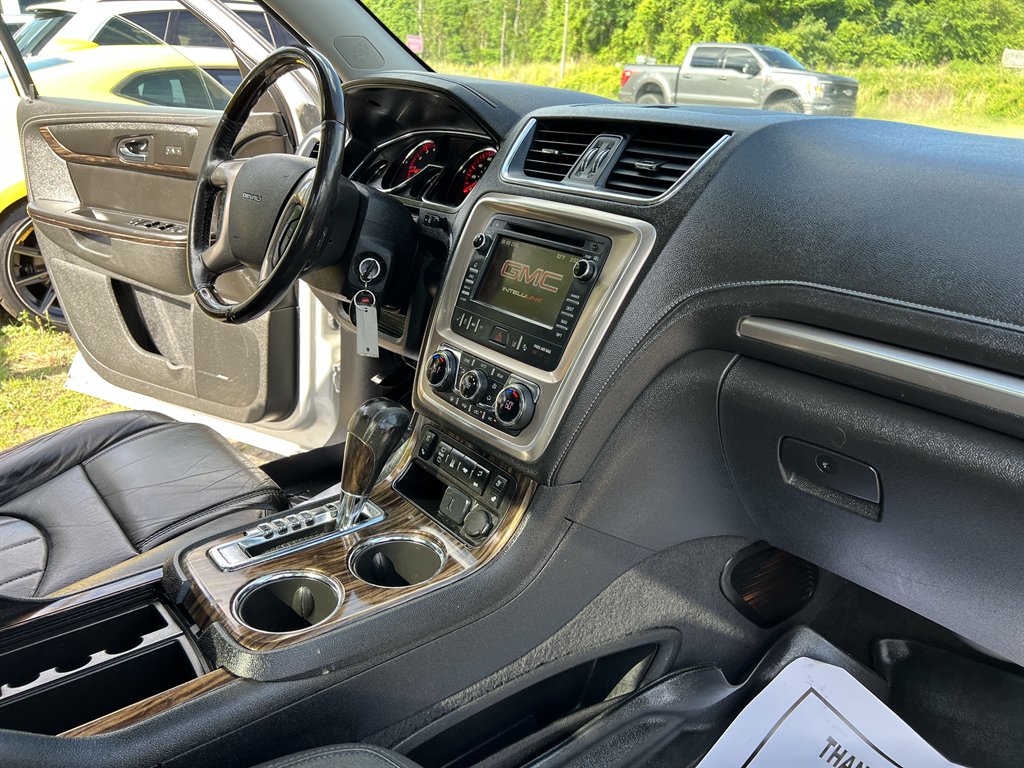 2015 GMC Acadia Denali photo