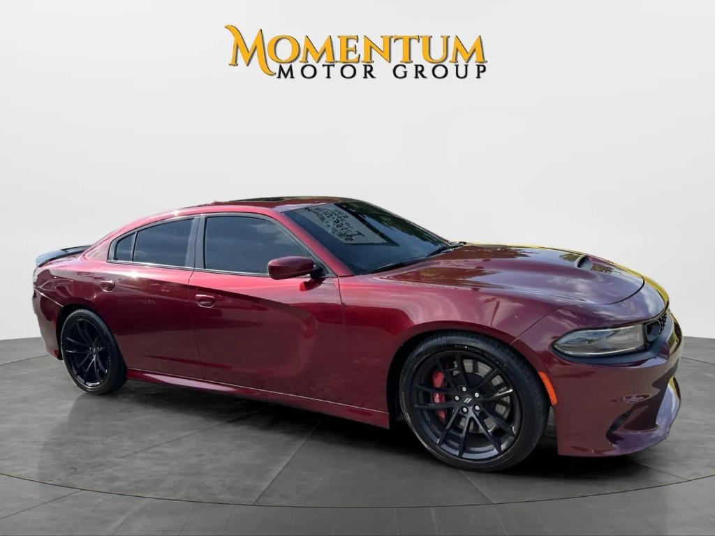 2018 Dodge Charger - $32,995