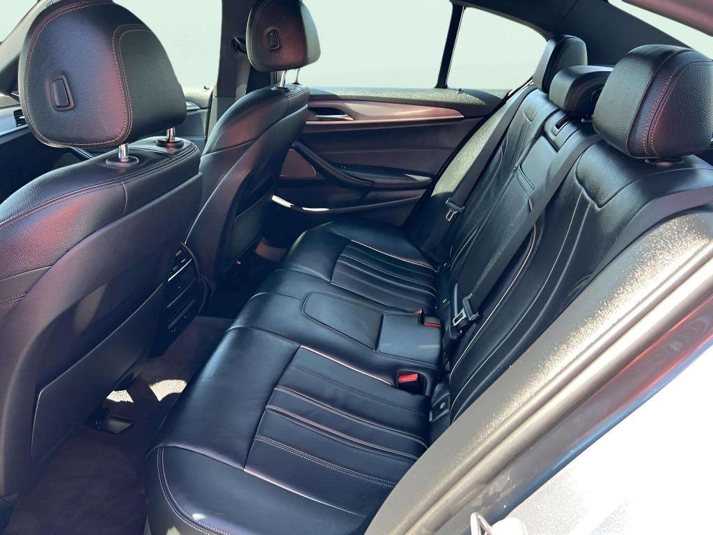 2019 BMW 530i - $21,995