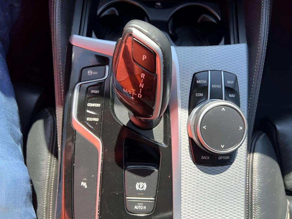 2019 BMW 530i - $21,995
