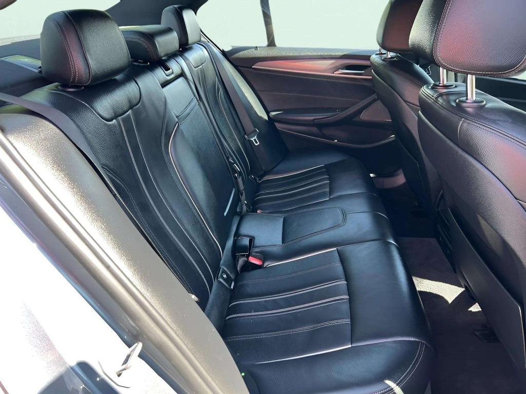 2019 BMW 530i - $21,995