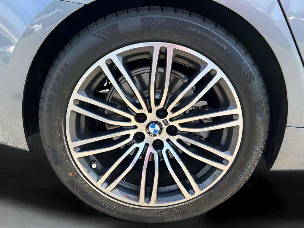 2019 BMW 530i - $21,995