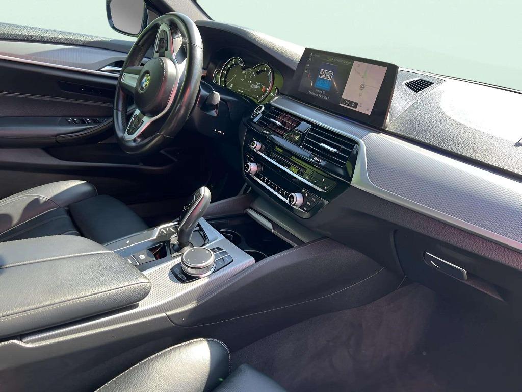 2019 BMW 530i - $21,995