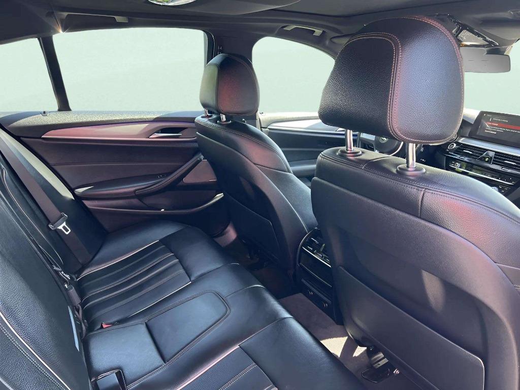 2019 BMW 530i - $21,995
