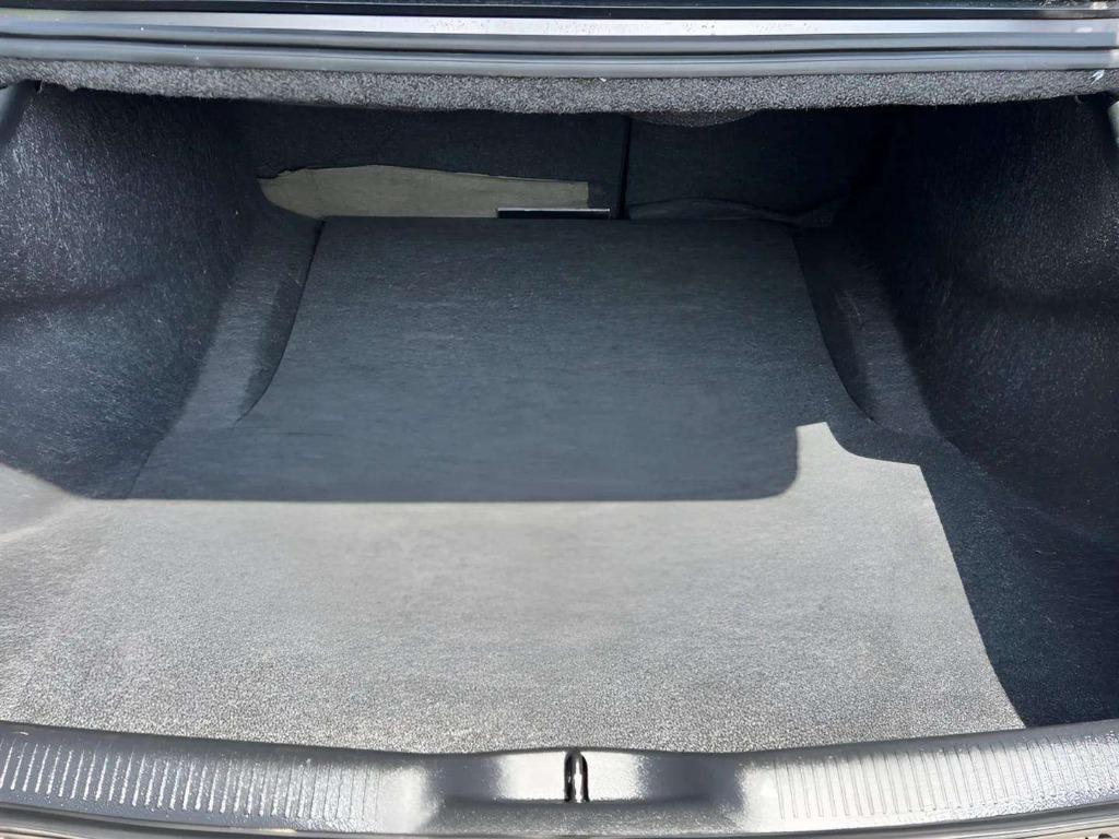 2015 Dodge Charger - $22,995