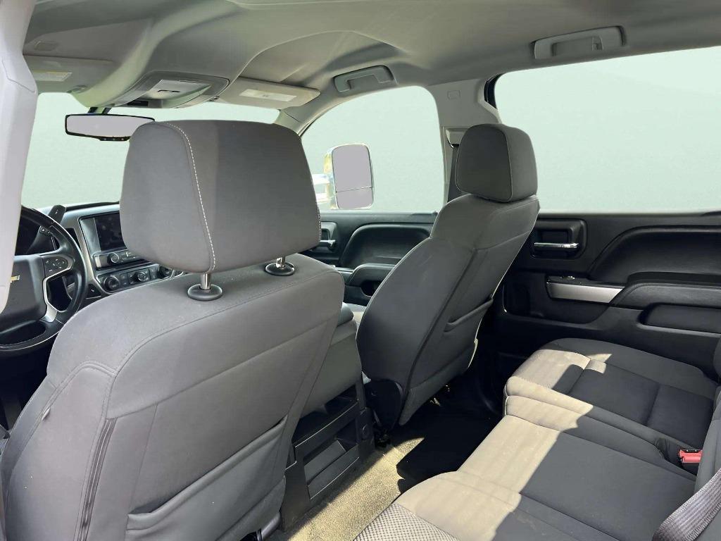 2017 Chevrolet Silverado 1500 - $20,995