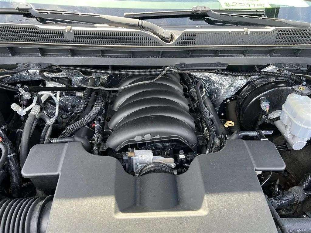 2017 Chevrolet Silverado 1500 - $20,995
