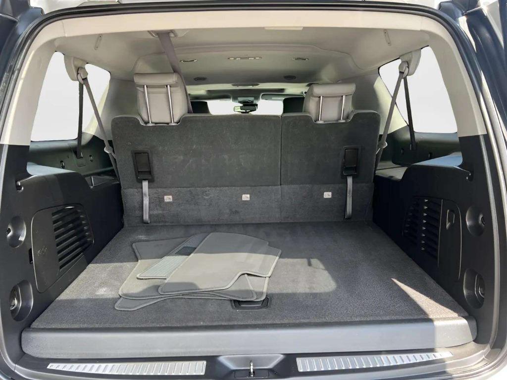 2017 Chevrolet Suburban - $19,995