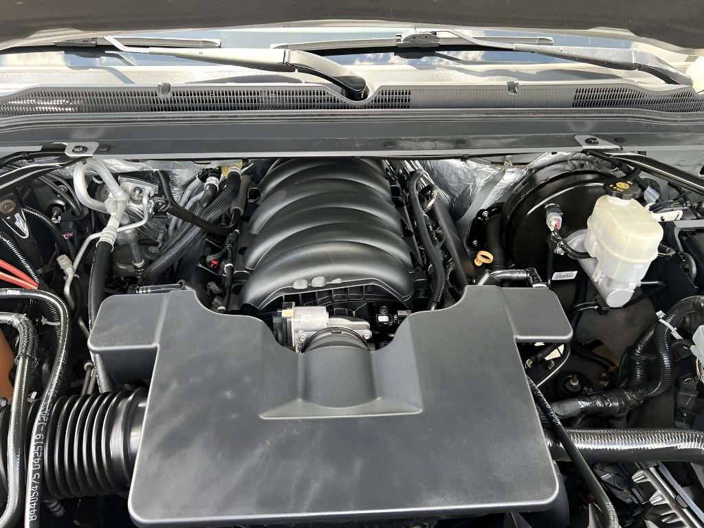 2017 Chevrolet Suburban - $19,995