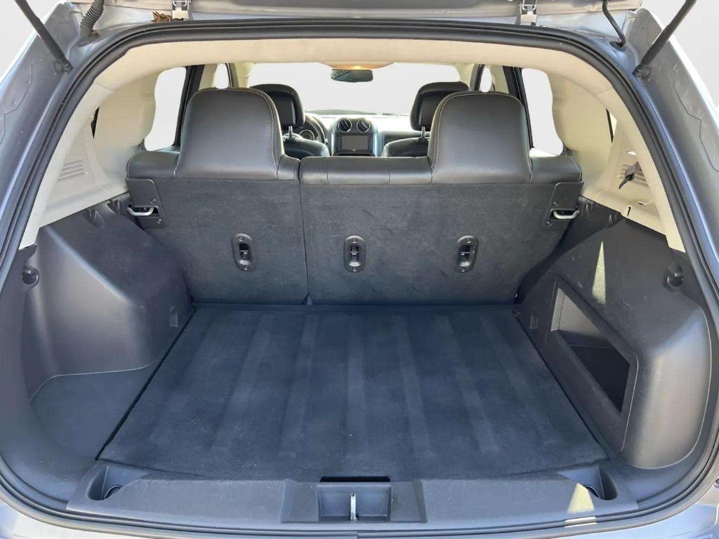 2016 Jeep Compass - $6,995