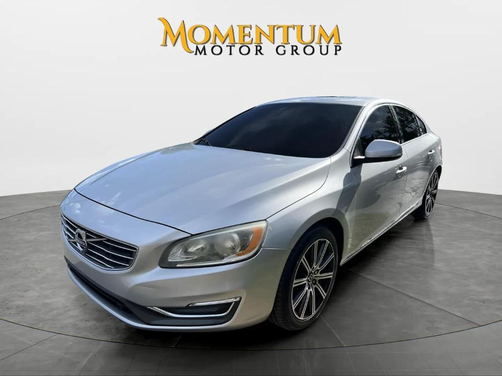2016 Volvo S60 - $10,995