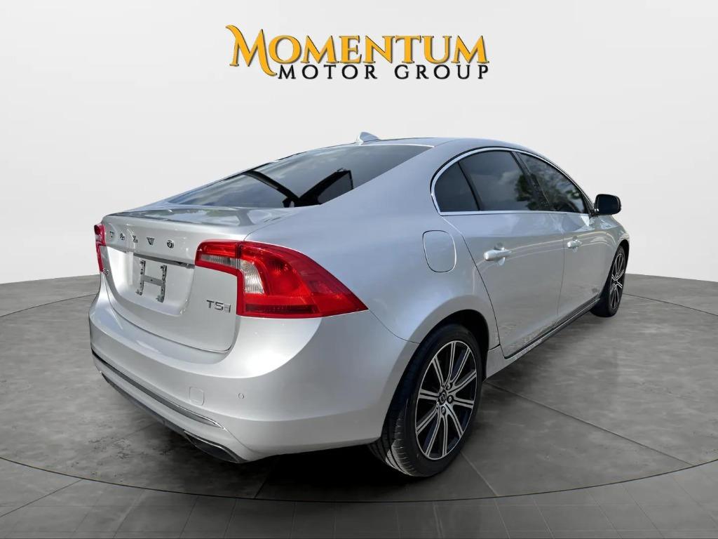 2016 Volvo S60 - $10,995