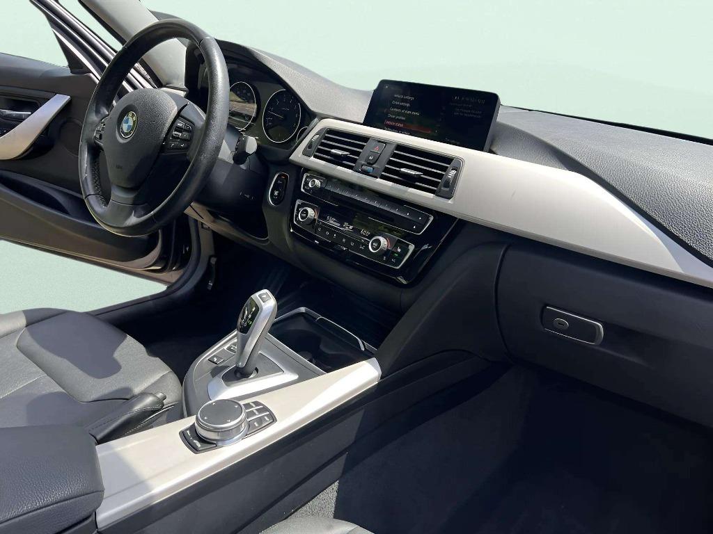 2018 BMW 320i - $15,995