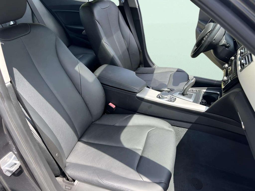 2018 BMW 320i - $15,995