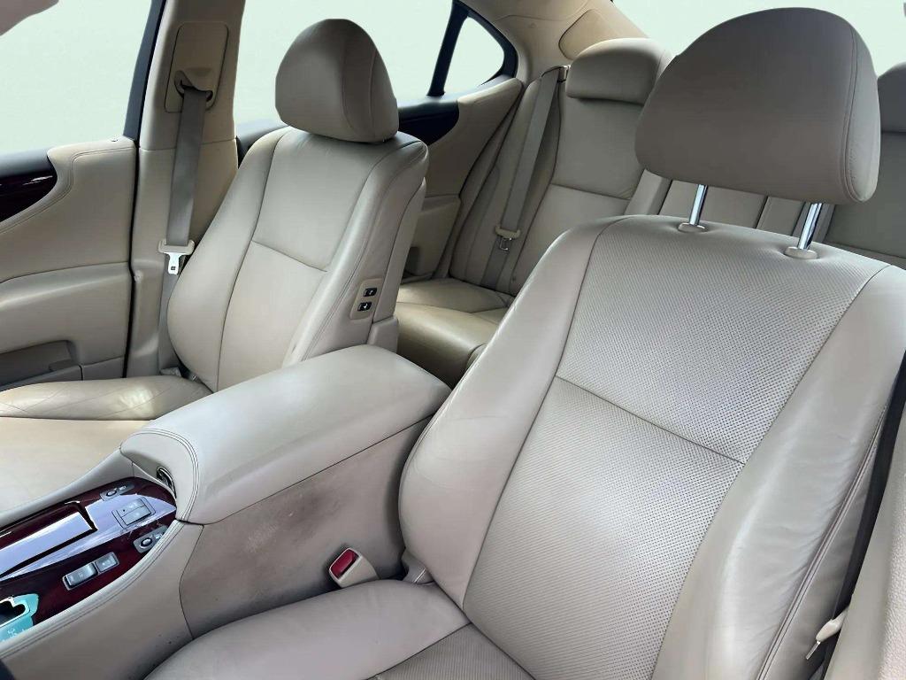2007 Lexus LS - $7,995