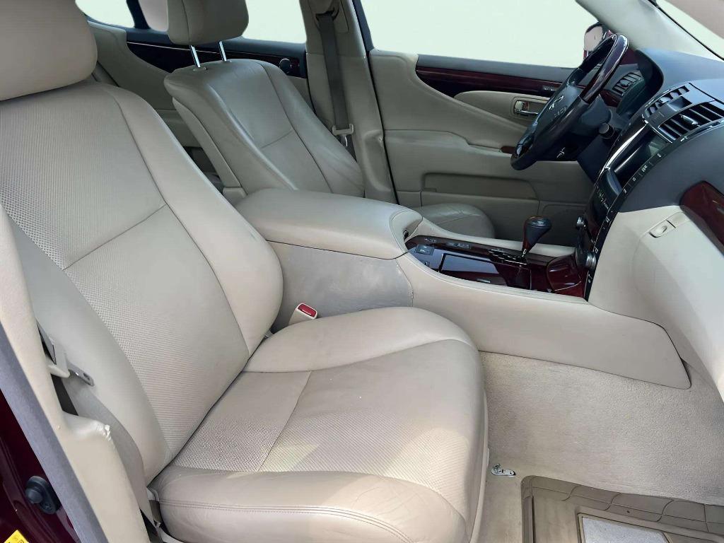 2007 Lexus LS - $7,995