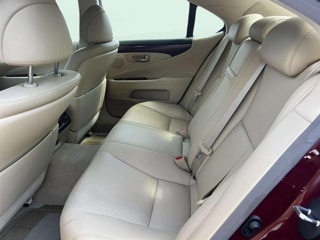 2007 Lexus LS - $7,995