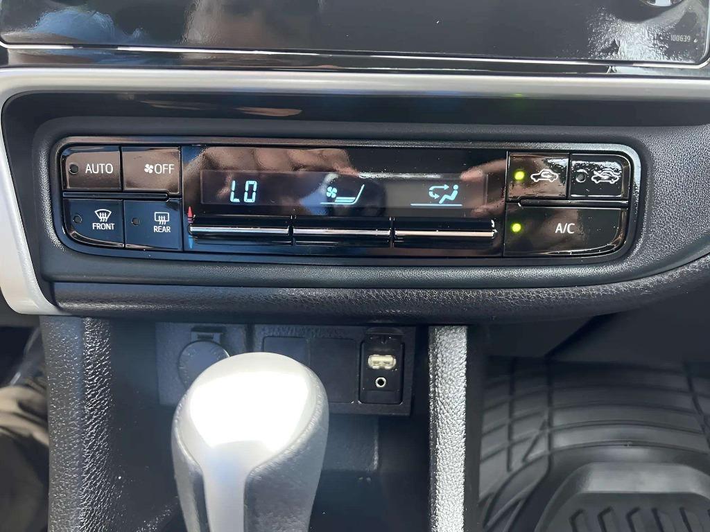 2018 Toyota Corolla - $13,995