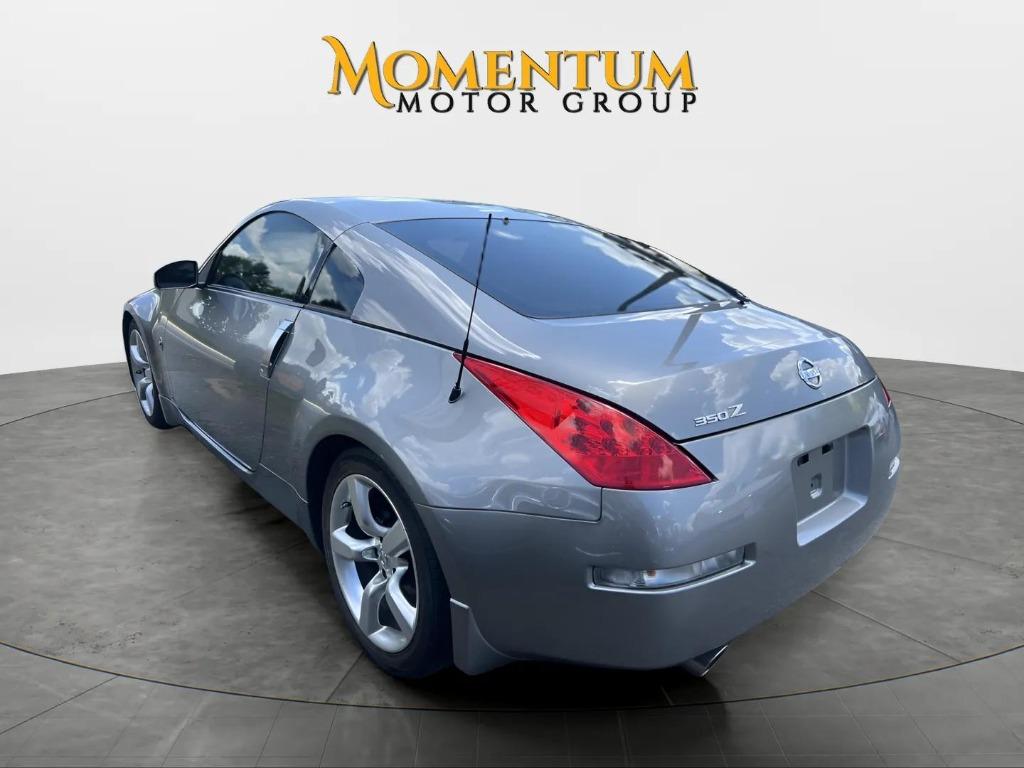 2008 Nissan 350Z - $10,995