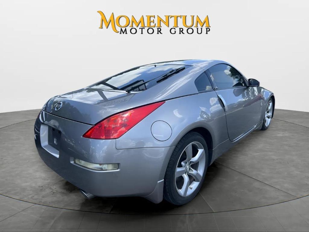 2008 Nissan 350Z - $10,995