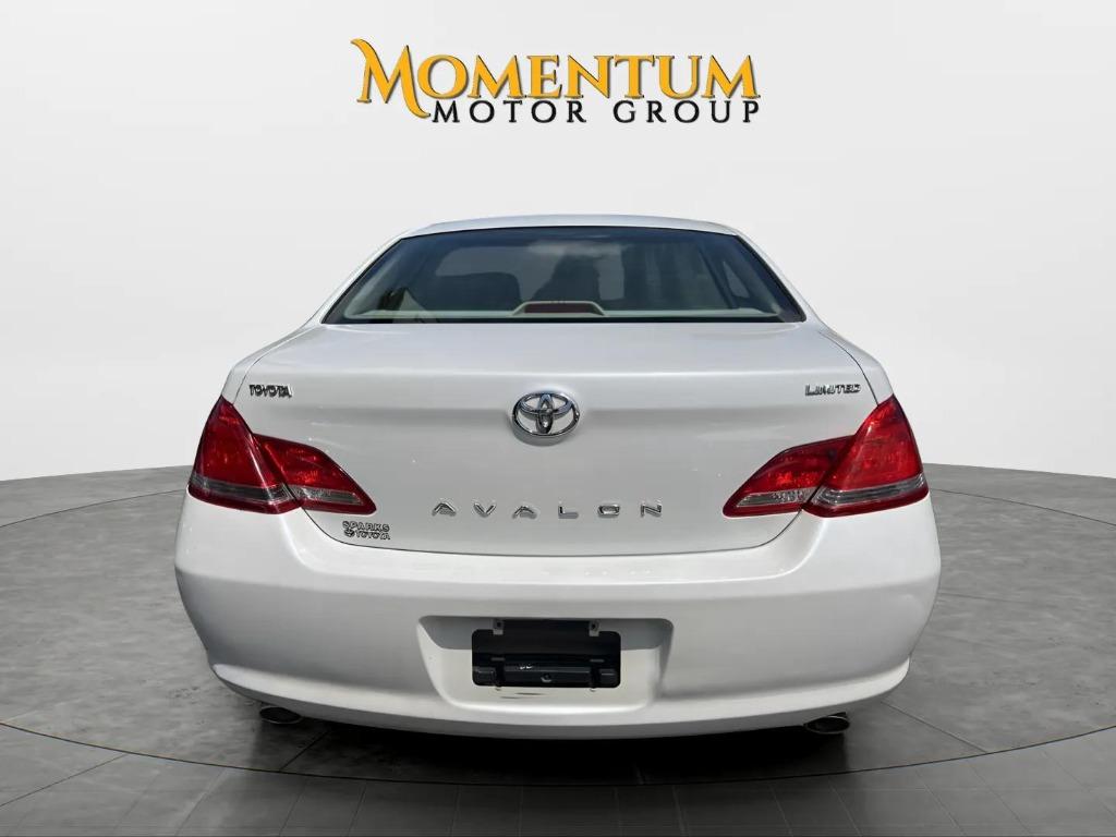 2007 Toyota Avalon - $6,995