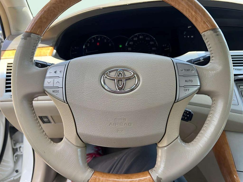 2007 Toyota Avalon - $6,995
