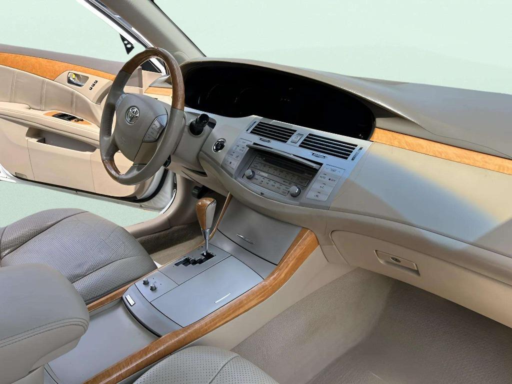 2007 Toyota Avalon - $6,995