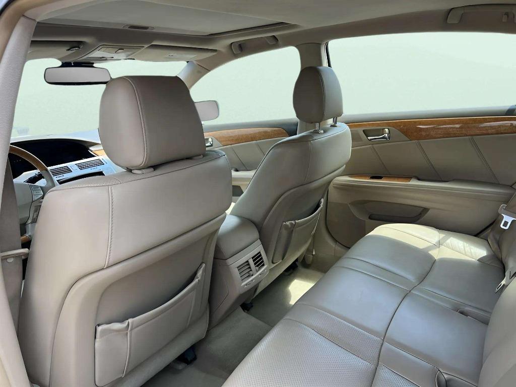 2007 Toyota Avalon - $6,995