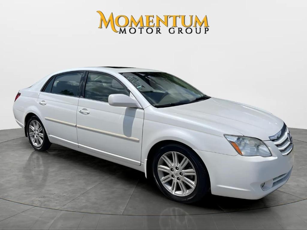 2007 Toyota Avalon - $6,995