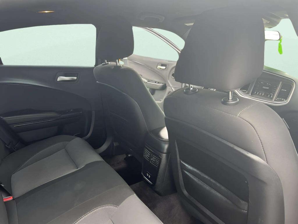 2018 Dodge Charger - $12,995