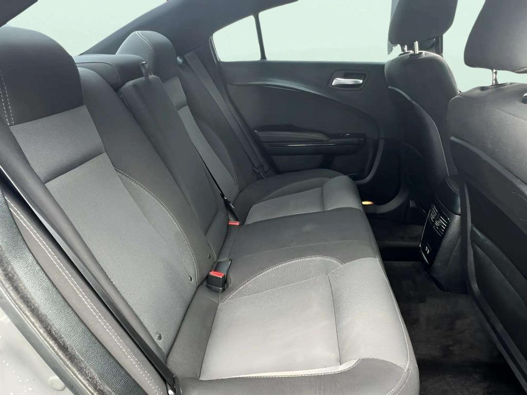 2018 Dodge Charger - $12,995