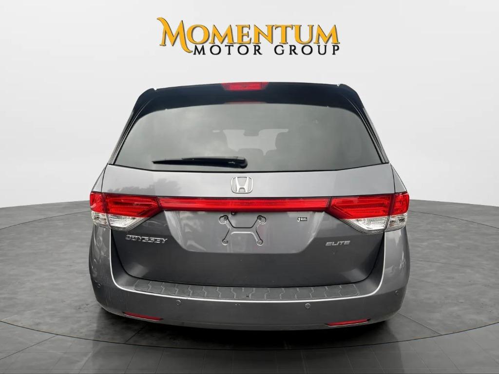 2016 Honda Odyssey - $13,995