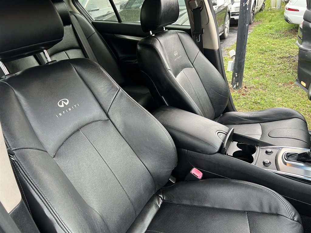 2013 INFINITI G - $12,995