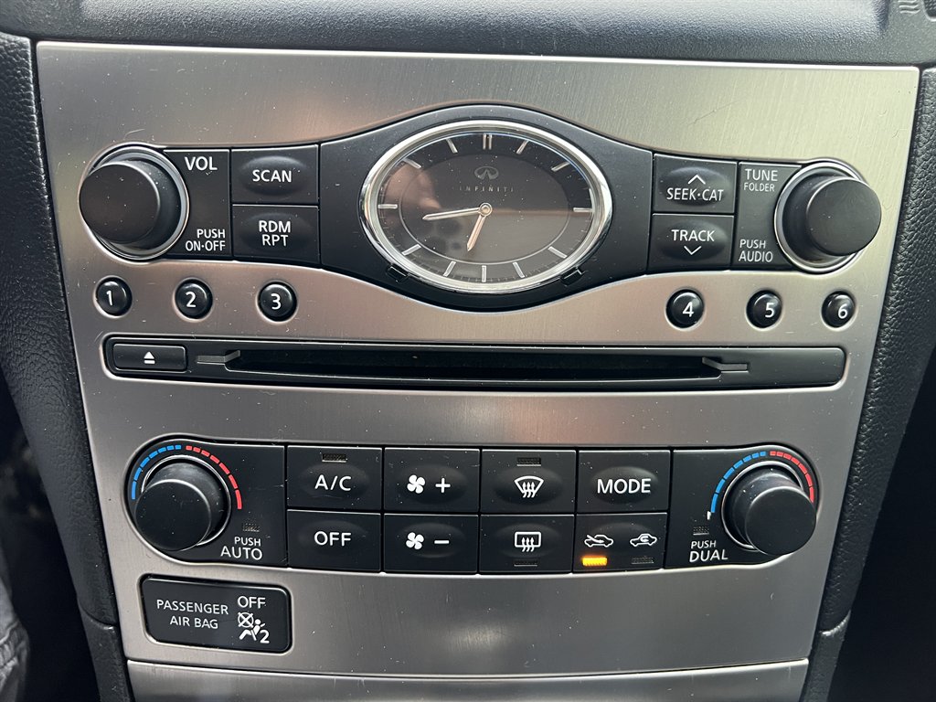 2013 INFINITI G - $12,995