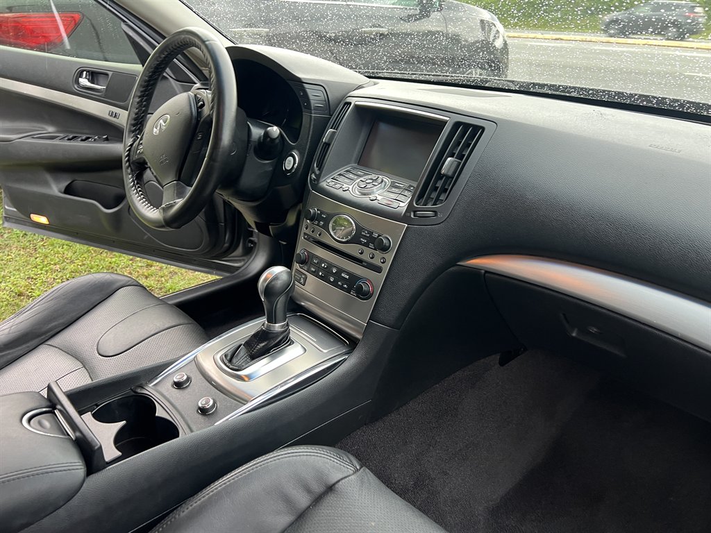 2013 INFINITI G - $12,995
