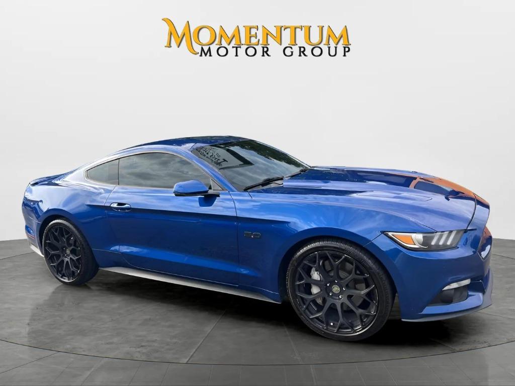2017 Ford Mustang - $19,995