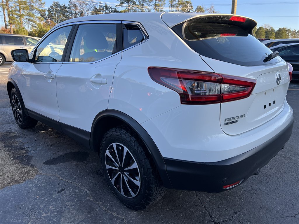 2020 Nissan Rogue - $14,995