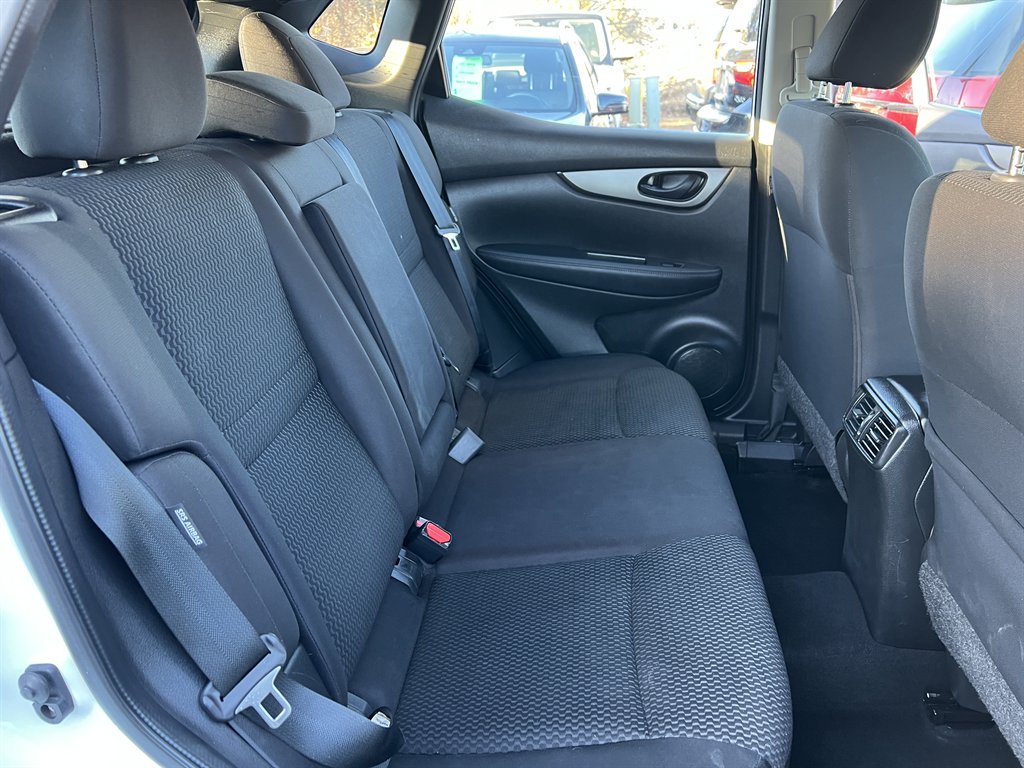 2020 Nissan Rogue - $14,995