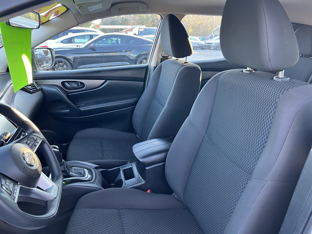 2020 Nissan Rogue - $14,995