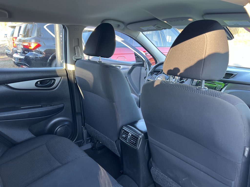 2020 Nissan Rogue - $14,995