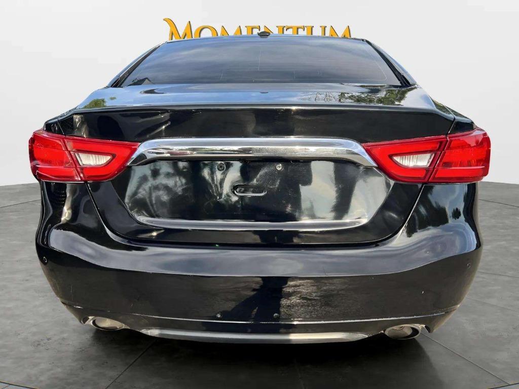 2018 Nissan Maxima - $11,995