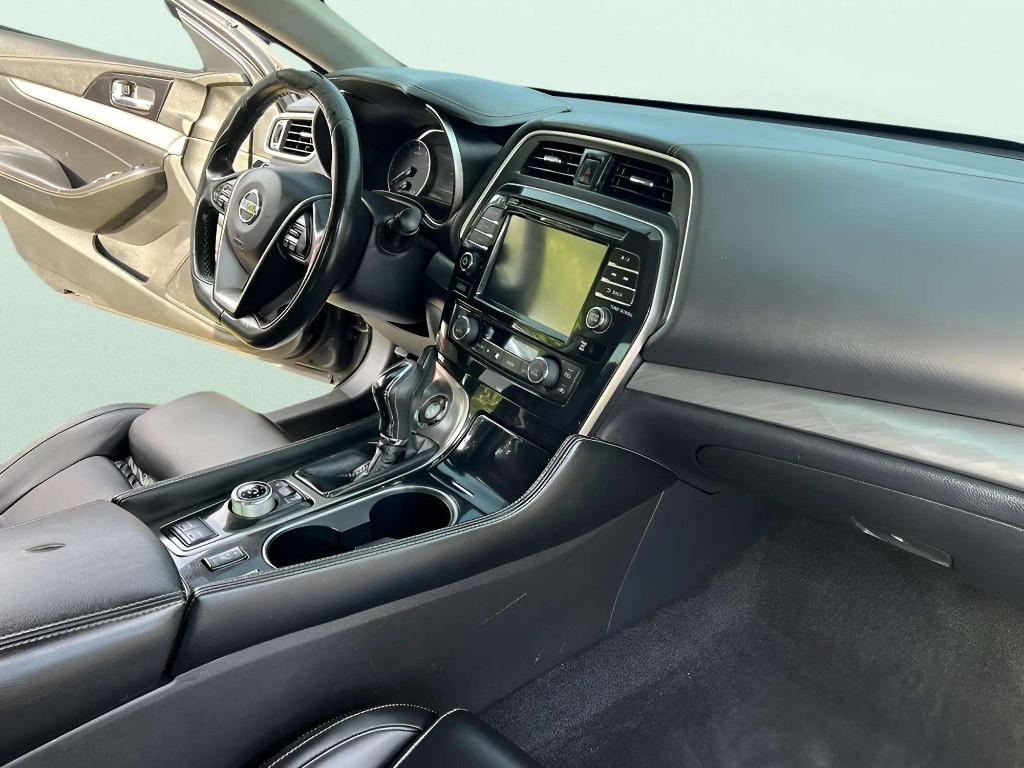 2018 Nissan Maxima - $11,995