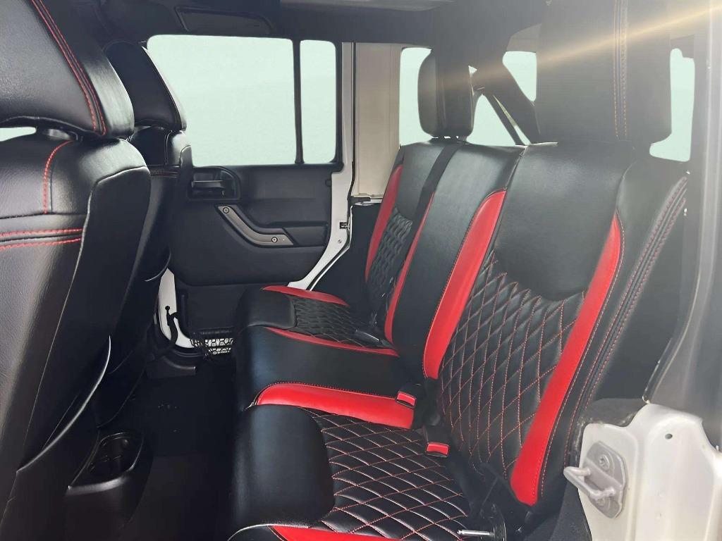 2015 Jeep Wrangler - $20,995