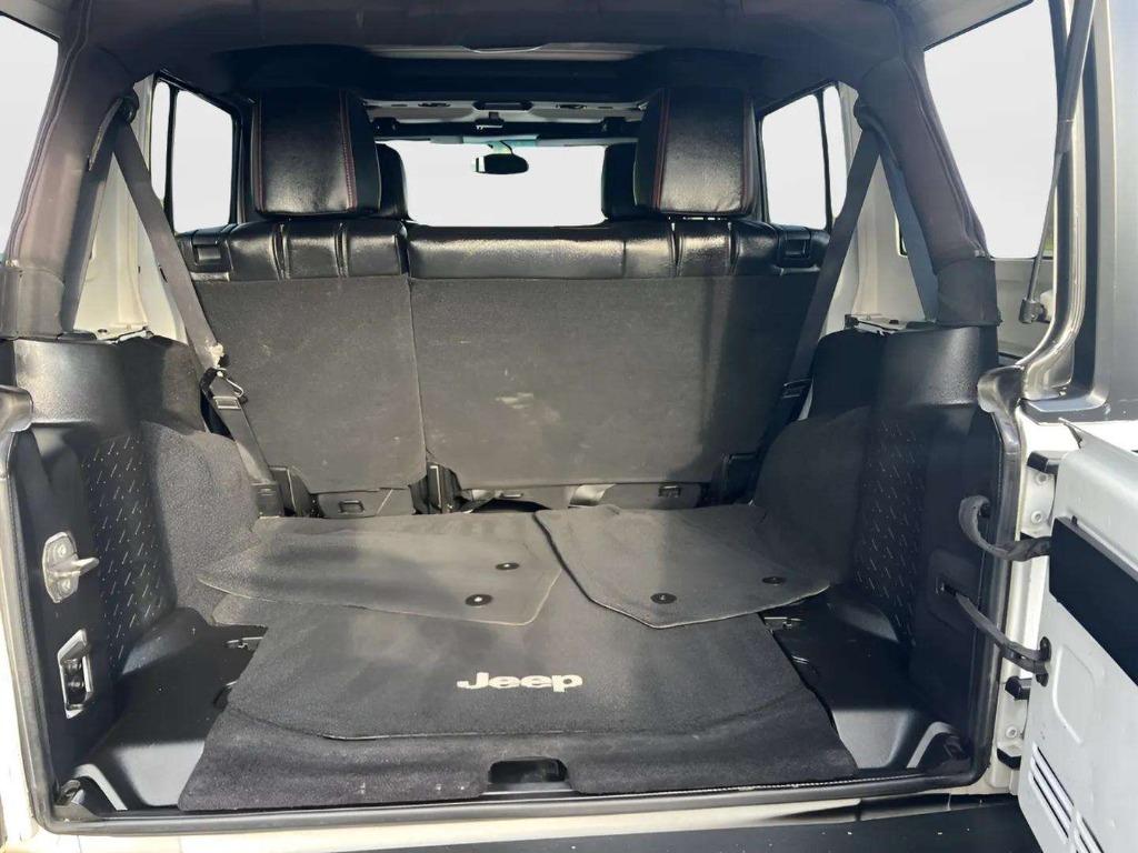 2015 Jeep Wrangler - $20,995